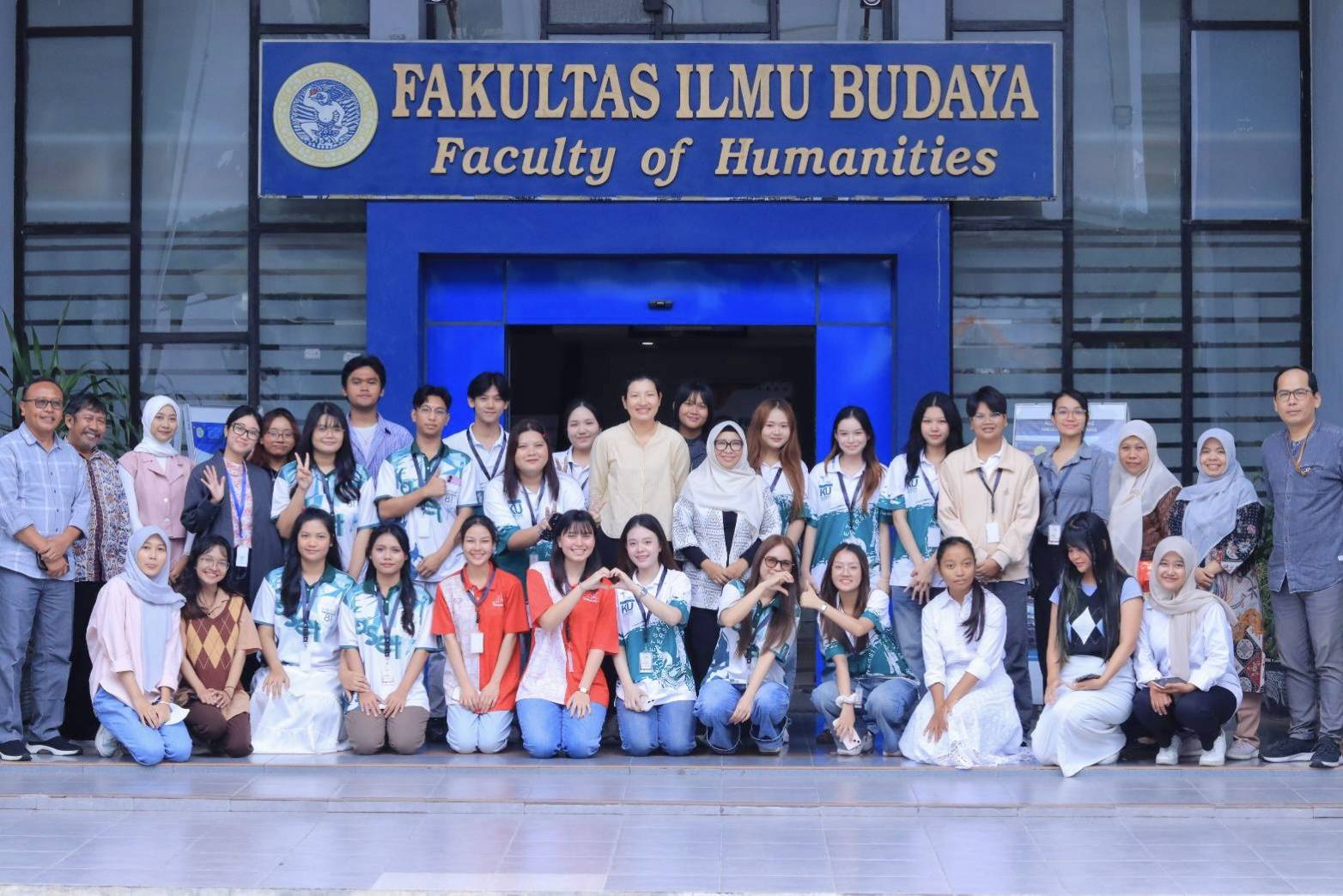 โครงการพัฒนาศักยภาพนิสิตด้านภาษาและวัฒนธรรมในต่างประเทศ ประจำปีการศึกษา 2567